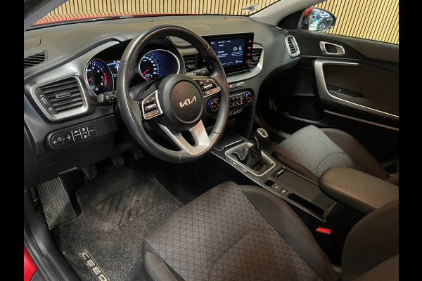 Kia Ceed Sportswagon 1.5 T-GDi DynamicLine|160PK|CARPLAY+ANDROID AUTO|STOEL+STUURVERW|CAMERA|CRUISE+CLIMATE|1e EIGENAAR|INCL.BTW|
