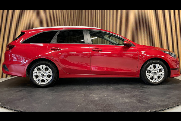 Kia Ceed Sportswagon 1.5 T-GDi DynamicLine|160PK|CARPLAY+ANDROID AUTO|STOEL+STUURVERW|CAMERA|CRUISE+CLIMATE|1e EIGENAAR|INCL.BTW|
