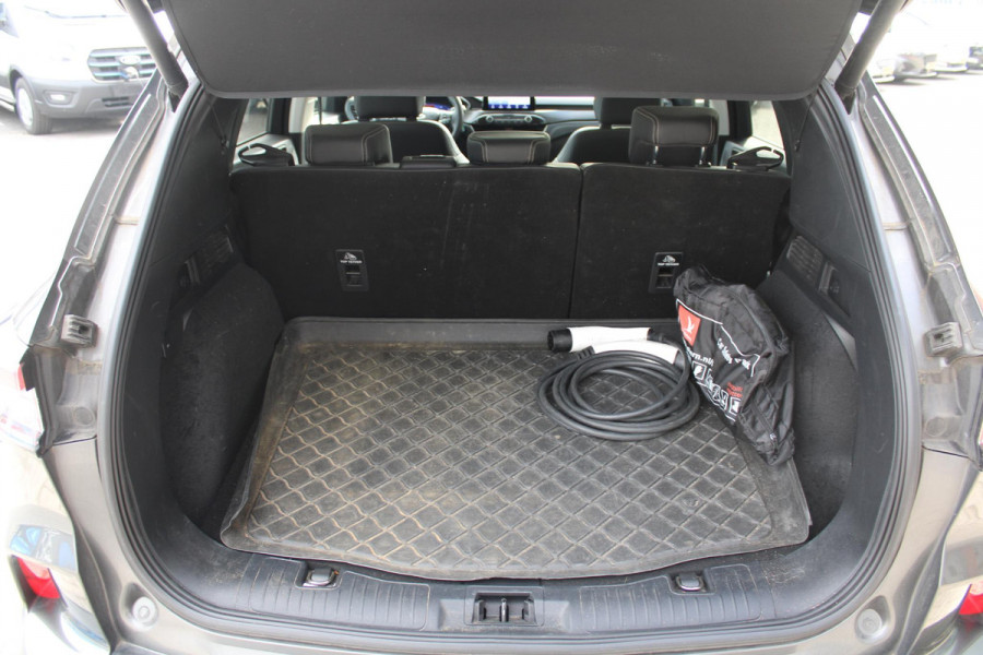 Ford Kuga 2.5 PHEV Vignale | 121.500 KM | Volledig lederen interieur | Winter Pack |