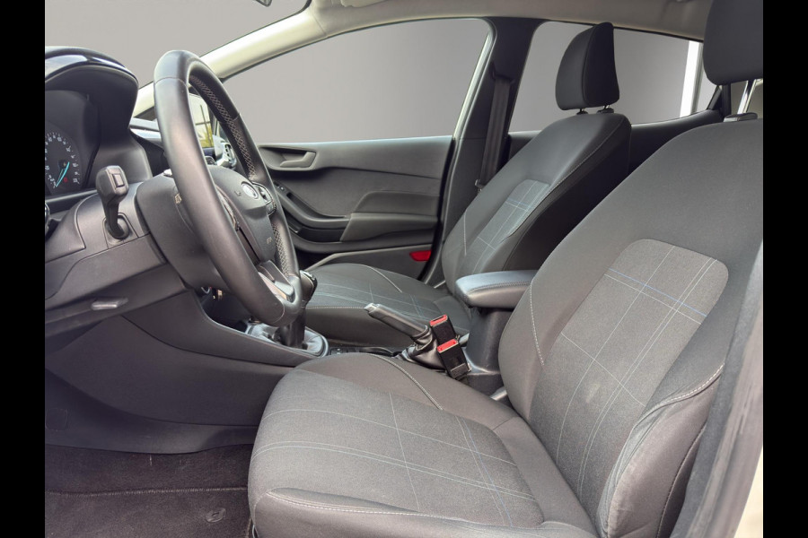Ford Fiesta 1.1 Trend 5Drs 75Pk | Verw.Stoelen | Parkeersensors | Navi | 16"| Airco | Cruise |