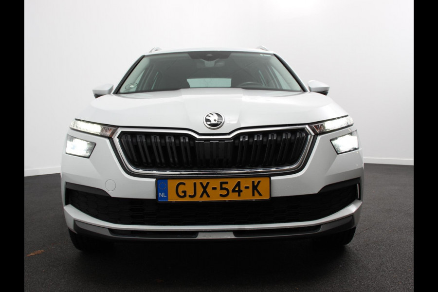 Škoda Kamiq 1.0 TSI 110pk DSG Style Navigatie Apple Carplay/Android auto Parkeersensor achter Cruise Control Verwarmbare voorstoelen Extra getint glas Climate Control Digitale Cockpit