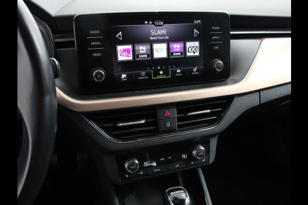 Škoda Kamiq 1.0 TSI 110pk DSG Style Navigatie Apple Carplay/Android auto Parkeersensor achter Cruise Control Verwarmbare voorstoelen Extra getint glas Climate Control Digitale Cockpit