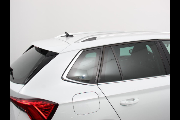 Škoda Kamiq 1.0 TSI 110pk DSG Style Navigatie Apple Carplay/Android auto Parkeersensor achter Cruise Control Verwarmbare voorstoelen Extra getint glas Climate Control Digitale Cockpit