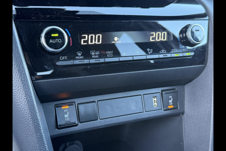 Toyota Yaris Cross 1.5 Hybrid GR Sport / Bi tone | 360 camera | JBL | Head-up | Rijklaar!!!