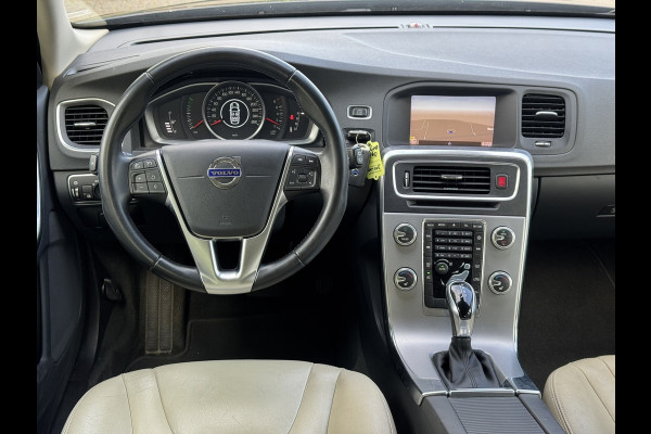 Volvo V60 1.5 T2 Polar+ | Navi, Cruise, Clima, Leder, Bluetooth, Stoelverw. | Dealeronderhouden | NAP |