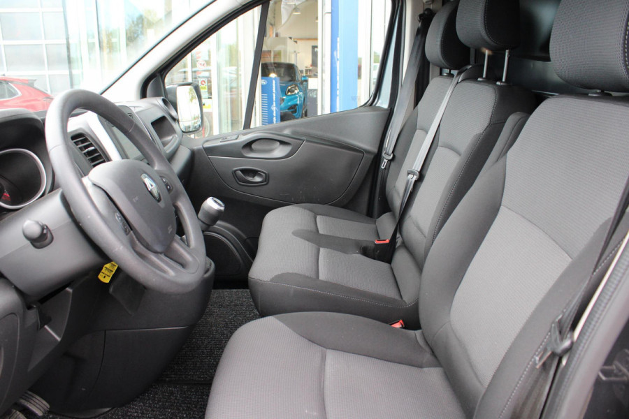 Renault Trafic 2.0 dCi 170 T29 L2H1 Comfort | Trekhaak | Sidebars | 18'' Lichtmetalen Velgen | Airco | Cruise Control |