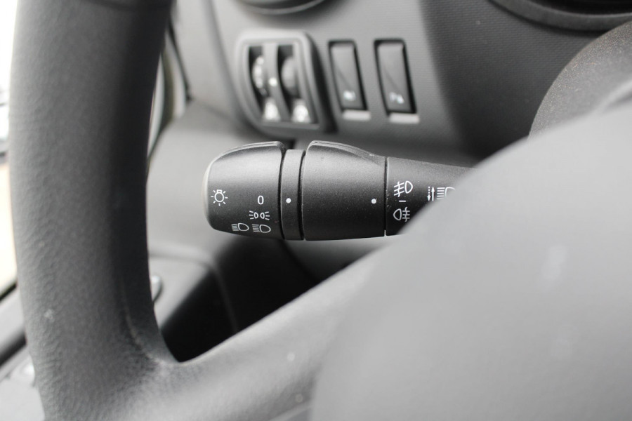 Renault Trafic 2.0 dCi 170 T29 L2H1 Comfort | Trekhaak | Sidebars | 18'' Lichtmetalen Velgen | Airco | Cruise Control |