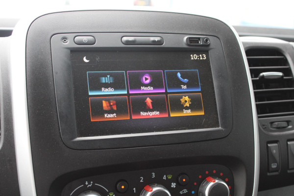 Renault Trafic 2.0 dCi 170 T29 L2H1 Comfort | Trekhaak | Sidebars | 18'' Lichtmetalen Velgen | Airco | Cruise Control |