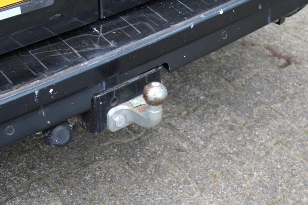 Renault Trafic 2.0 dCi 170 T29 L2H1 Comfort | Trekhaak | Sidebars | 18'' Lichtmetalen Velgen | Airco | Cruise Control |
