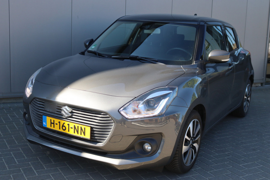 Suzuki Swift 112PK Automaat Stijl Adaptive-cruise/Trekhaak/Camera/Stoelverarming