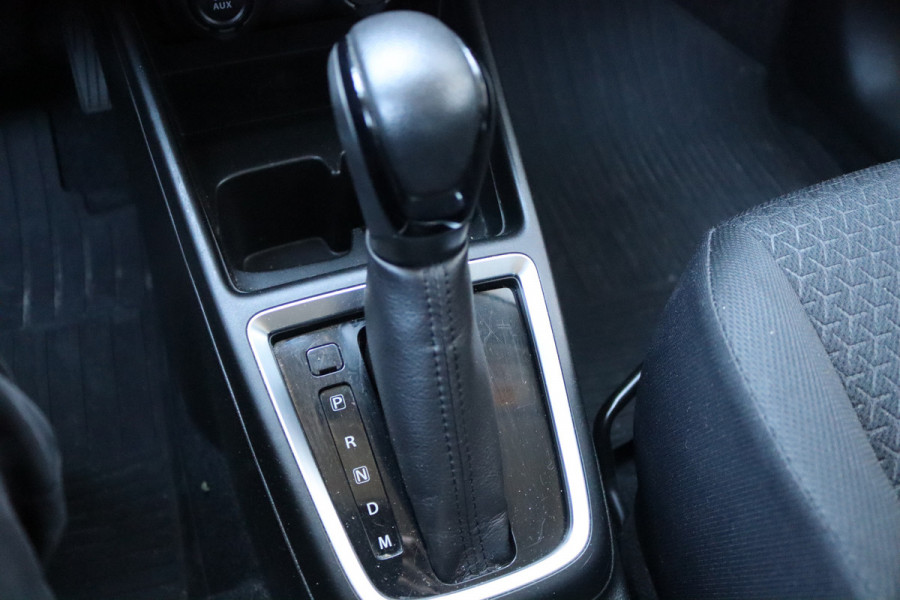 Suzuki Swift 112PK Automaat Stijl Adaptive-cruise/Trekhaak/Camera/Stoelverarming