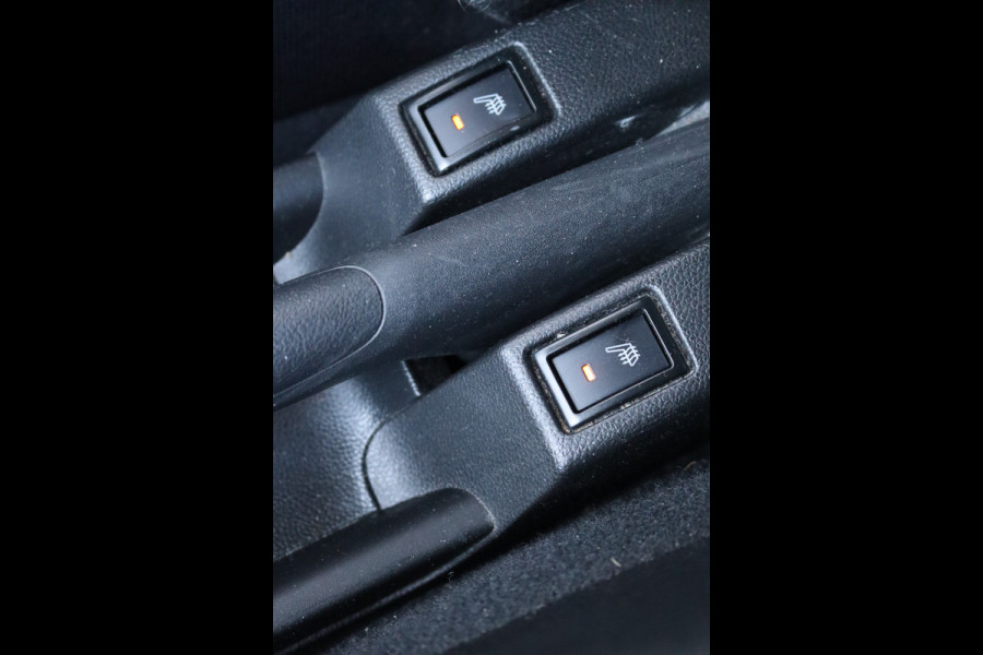 Suzuki Swift 112PK Automaat Stijl Adaptive-cruise/Trekhaak/Camera/Stoelverarming