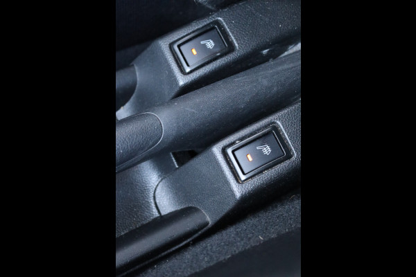 Suzuki Swift 112PK Automaat Stijl Adaptive-cruise/Trekhaak/Camera/Stoelverarming
