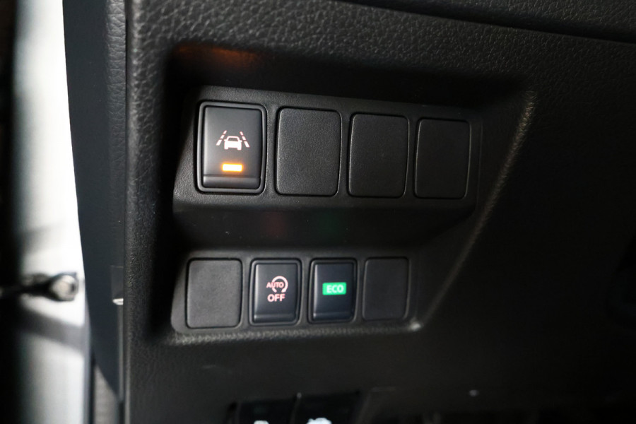 Nissan QASHQAI 1.3 DIG-T Premium Edition AVM NAVI CLIMA PANO CARPLAY 360CAMERA "21