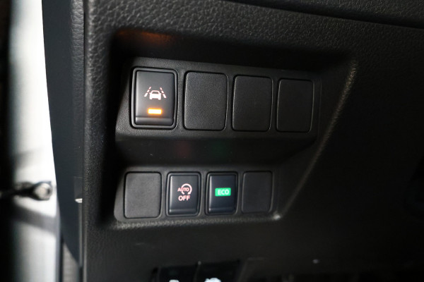 Nissan QASHQAI 1.3 DIG-T Premium Edition AVM NAVI CLIMA PANO CARPLAY 360CAMERA "21