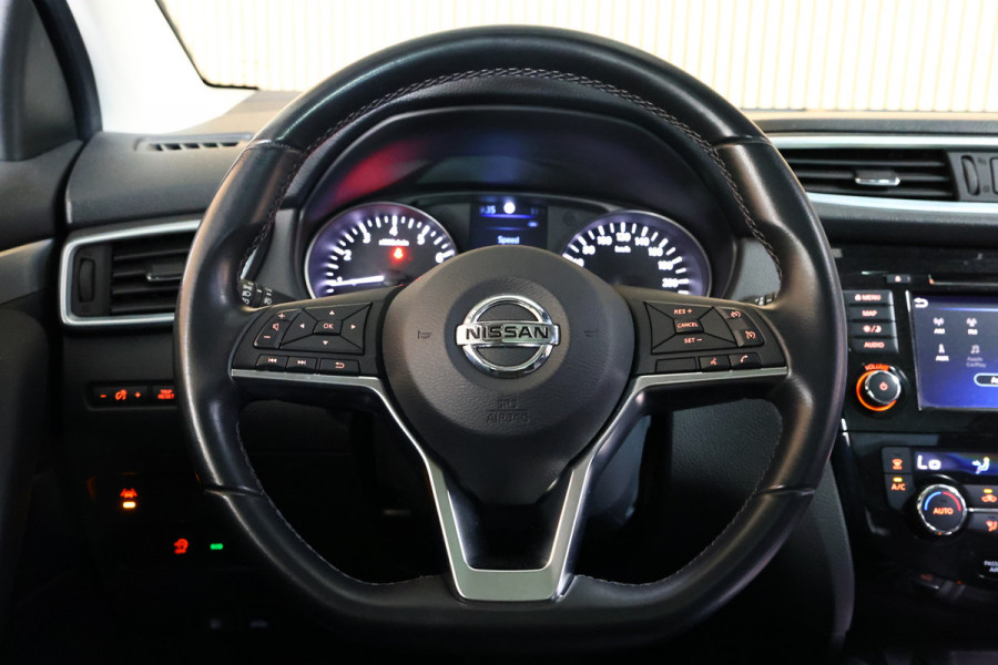 Nissan QASHQAI 1.3 DIG-T Premium Edition AVM NAVI CLIMA PANO CARPLAY 360CAMERA "21