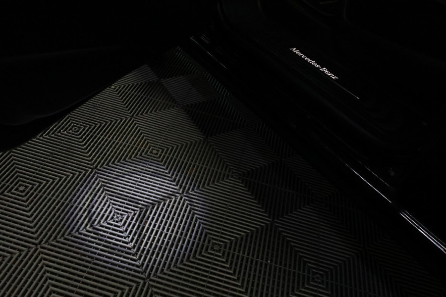 Mercedes-Benz V-Klasse 300d L2 Exclusive AMG Line AVM MEMORY BURMEISTER NAVI CLIMA 360CAM "24