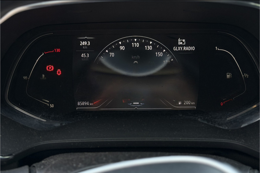 Renault Captur 1.3 TCe 140 Intens | Camera | Keyless | Clima | NAVI