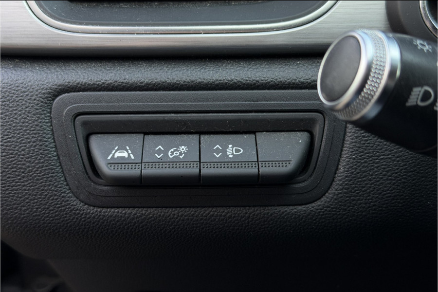 Renault Captur 1.3 TCe 140 Intens | Camera | Keyless | Clima | NAVI