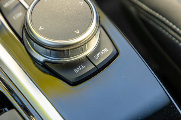 BMW iX3 High Executive 80 kWh I 98% I Pano I HUD I H&K I ACC I BTW I