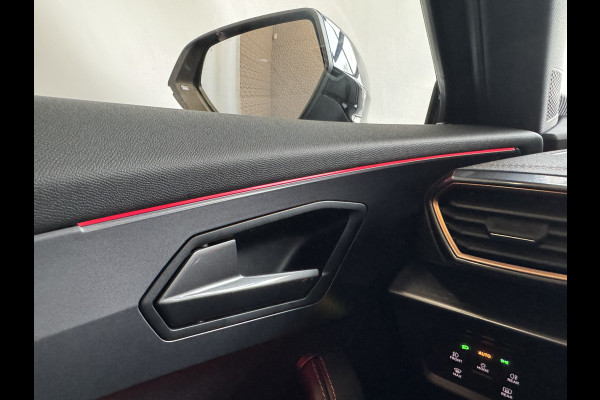 CUPRA Formentor 1.5 TSI 150 PK BENZINE CAMERA STOEL/STUUR ELEK.KLEP VERW. LED LEER CARPLAY ZWARTE.HEMEL 08/2024