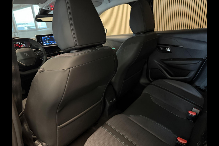 Peugeot 208 1.2 PureTech 100PK Allure Pack | Carplay | Camera | Stoelverw. | Keyless | Incl. garantie