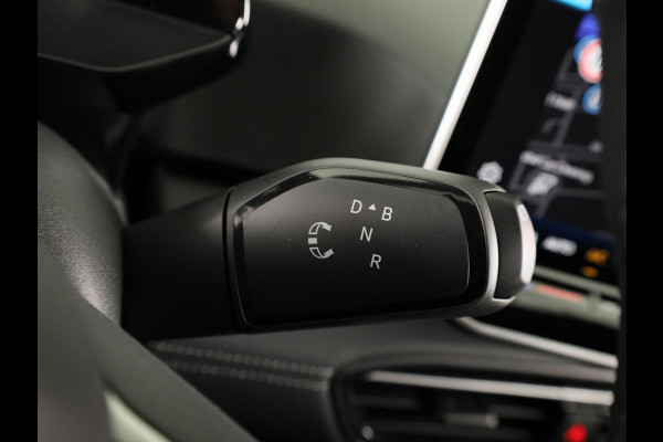 Volkswagen ID.3 Pro Limited Edition 58 kWh 204 PK | 20 Inch| Stoelverwarming | Achteruitrijcamera | Navigatie