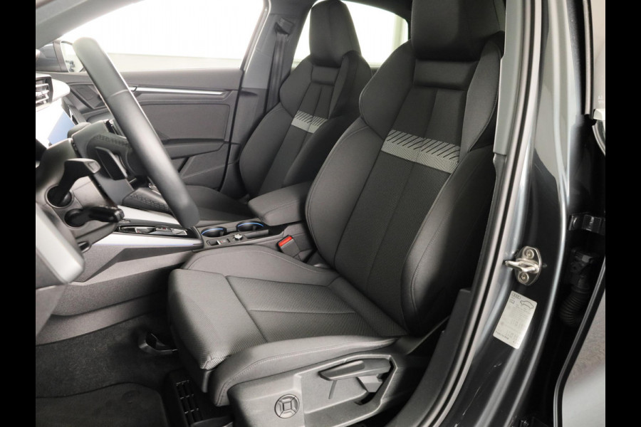 Audi A3 Limousine 35 TFSI Advanced edition 150pk | Navigatie | Parkeersensoren voor en achter | Apple carplay-/ Android auto | Led koplampen |
