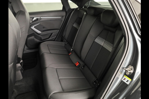 Audi A3 Limousine 35 TFSI Advanced edition 150pk | Navigatie | Parkeersensoren voor en achter | Apple carplay-/ Android auto | Led koplampen |
