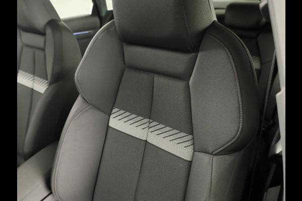 Audi A3 Limousine 35 TFSI Advanced edition 150pk | Navigatie | Parkeersensoren voor en achter | Apple carplay-/ Android auto | Led koplampen |