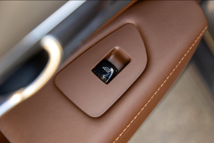 Volvo V90 2.0 T8 AWD Inscription I 91% I Btw I Luxe Leder I Trekhaak I Phine grey I