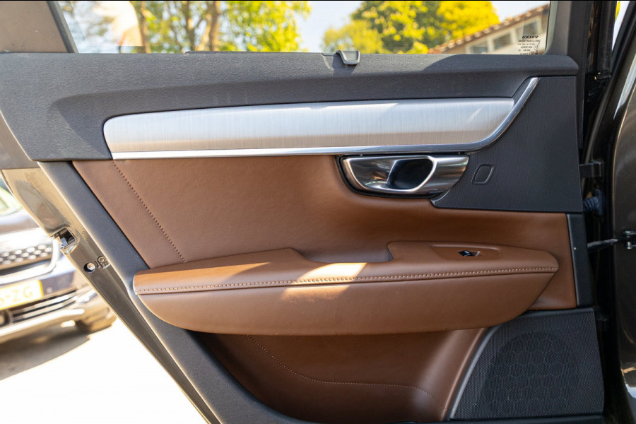 Volvo V90 2.0 T8 AWD Inscription I 91% I Btw I Luxe Leder I Trekhaak I Phine grey I