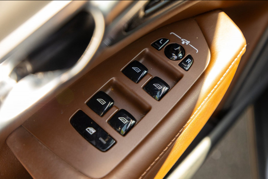 Volvo V90 2.0 T8 AWD Inscription I 91% I Btw I Luxe Leder I Trekhaak I Phine grey I