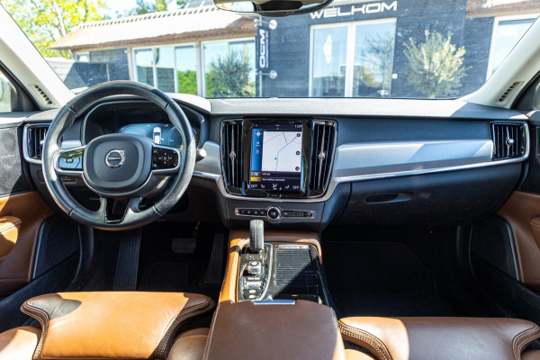 Volvo V90 2.0 T8 AWD Inscription I 91% I Btw I Luxe Leder I Trekhaak I Phine grey I