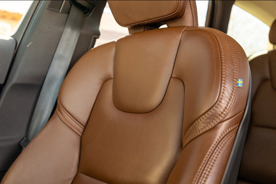 Volvo V90 2.0 T8 AWD Inscription I 91% I Btw I Luxe Leder I Trekhaak I Phine grey I