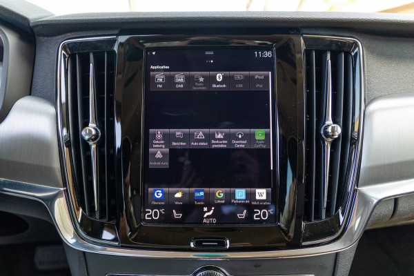 Volvo V90 2.0 T8 AWD Inscription I 91% I Btw I Luxe Leder I Trekhaak I Phine grey I