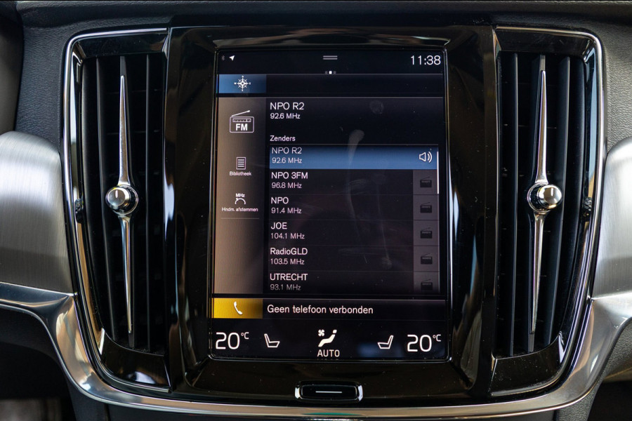 Volvo V90 2.0 T8 AWD Inscription I 91% I Btw I Luxe Leder I Trekhaak I Phine grey I