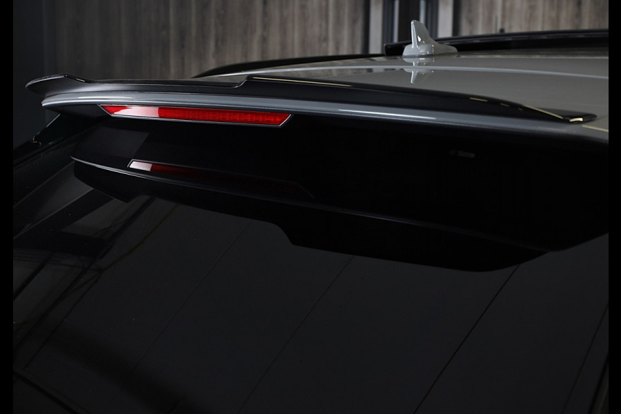 Audi Q8 60 TFSI e Quattro RSQ8 Look / NEW / RS Zetels / Massage / Head Up / 360 Camera / B & O / Leder / Open Pano / Matrix / 23 I