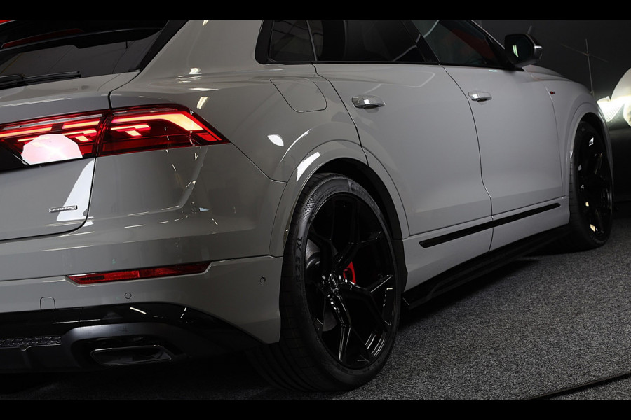 Audi Q8 60 TFSI e Quattro RSQ8 Look / NEW / RS Zetels / Massage / Head Up / 360 Camera / B & O / Leder / Open Pano / Matrix / 23 I