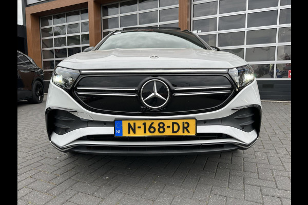 Mercedes-Benz EQA 250 Business Solution AMG 67 kWh | Panoramadak | Sfeerverlichting | Apple Carplay |