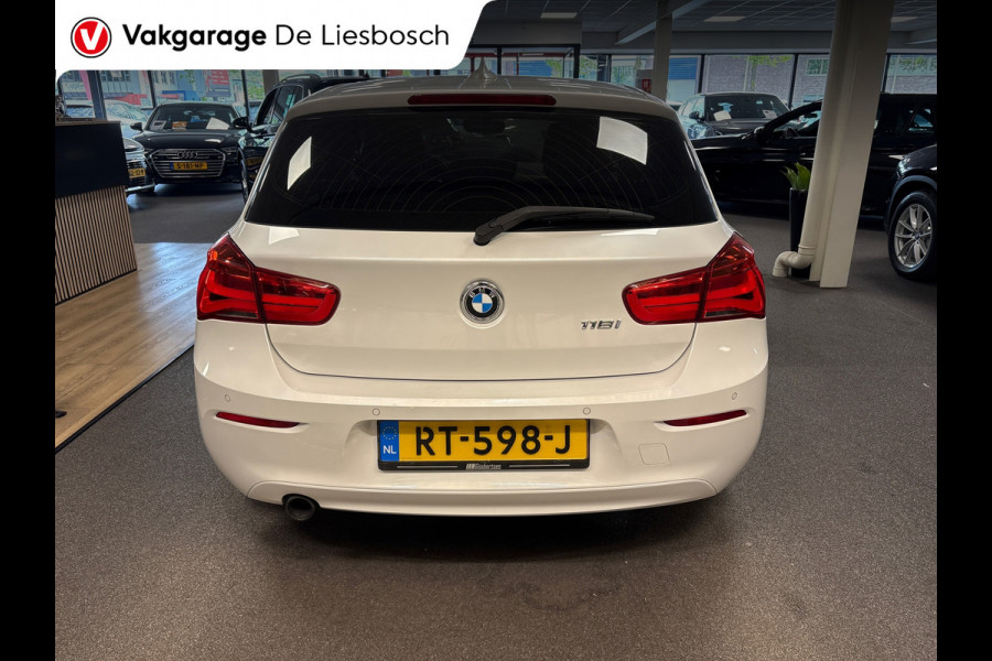 BMW 1-serie 118i Corporate Lease Executive/navi/clima/pdc/onderhoud