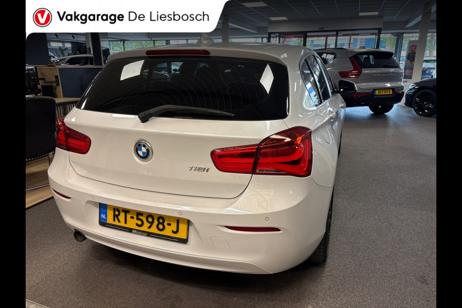 BMW 1-serie 118i Corporate Lease Executive/navi/clima/pdc/onderhoud