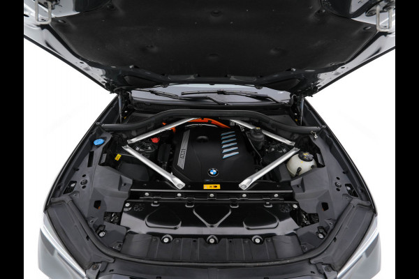 BMW X5 xDrive45e M-Sportpack High Executive (Plug-In) (INCL-BTW) Aut. *PANO | LEATHER |  HEAD-UP | LASERLIGHT | ADAPTIVE-CRUISE | TOPVIEW | BLINDSPOT | MEMORY-PACK | MASSAGE | HIFI-SOUND | HEATED-SPORTSEATS | NAVI-FULLMAP | DIGI-COCKPIT | 22''AL