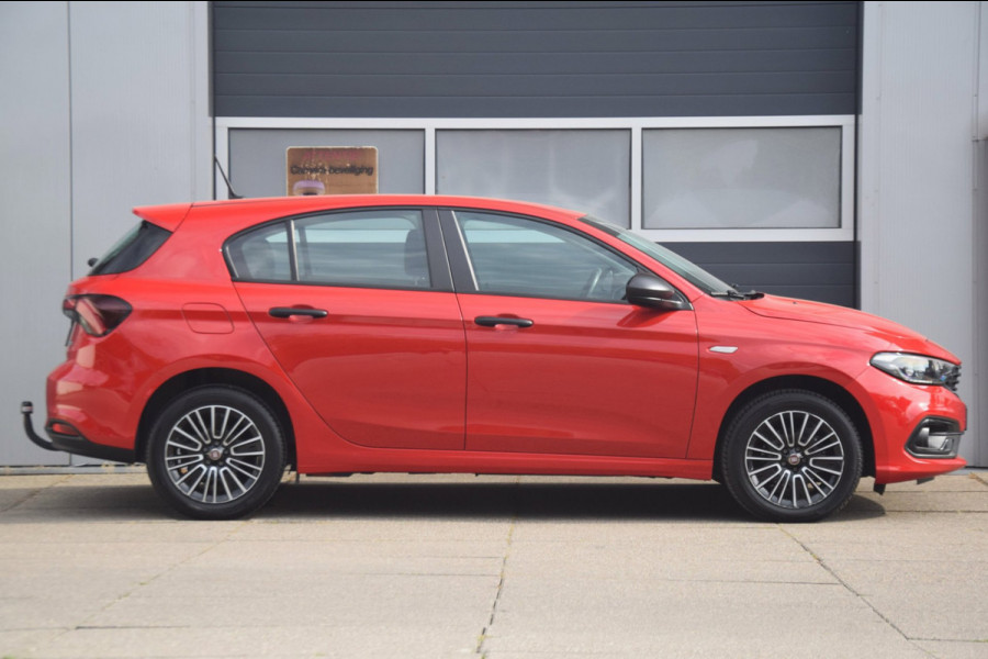 Fiat Tipo 1.5 Hybrid Street + TREKHAAK/APPLE CARPLAY/CRUISE CONTROL