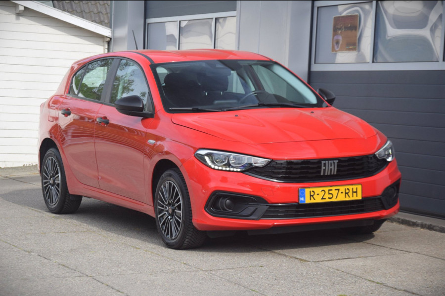 Fiat Tipo 1.5 Hybrid Street + TREKHAAK/APPLE CARPLAY/CRUISE CONTROL