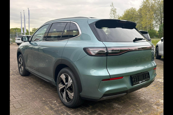 GEELY E5 Max+ 68 kWh 218 PK | Panoramadak | Memoryseats | Flyme Audio | Stoelen voor & achter verwarmbaar | Warmtepomp | 360 Camera
