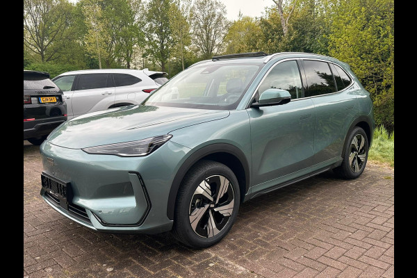GEELY E5 Max+ 68 kWh 218 PK | Panoramadak | Memoryseats | Flyme Audio | Stoelen voor & achter verwarmbaar | Warmtepomp | 360 Camera