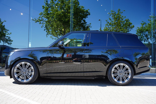 Land Rover Range Rover P 440 SE Zwart Leder / 23 Inch / Panoramadak