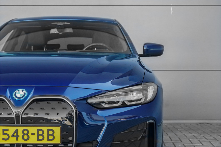 BMW i4 eDrive40 M-Sport Pro Driving Assist Pro H/K HUD