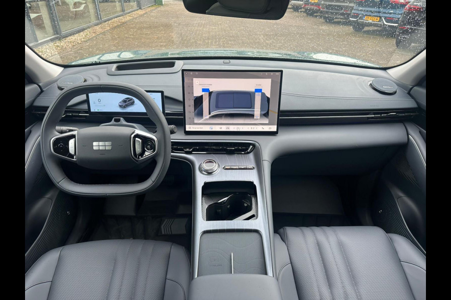 GEELY E5 Max+ 68 kWh 218 PK | Panoramadak | Memoryseats | Flyme Audio | Stoelen voor & achter verwarmbaar | Warmtepomp | 360 Camera